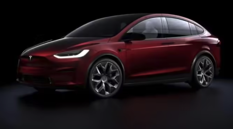 特斯拉推出限量签名版Model S/X Plaid 作为停产前最终典藏款